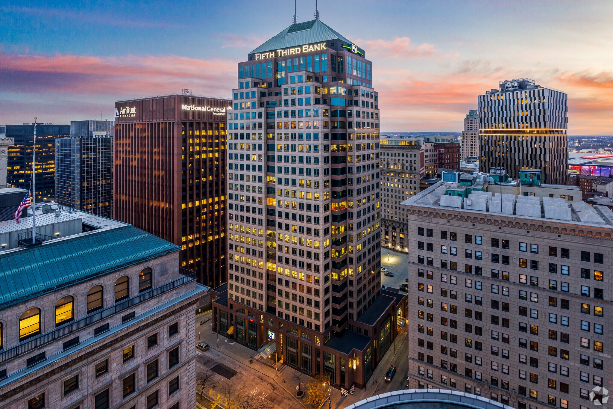 600 Superior Ave, Cleveland, OH à louer Photo du bâtiment- Image 1 de 9