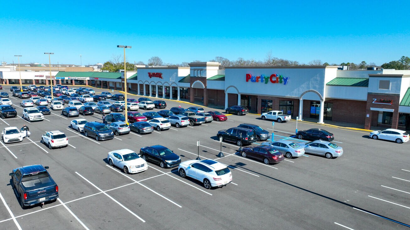 2715-2787 Eastern Blvd, Montgomery, AL for lease Primary Photo- Image 1 of 10