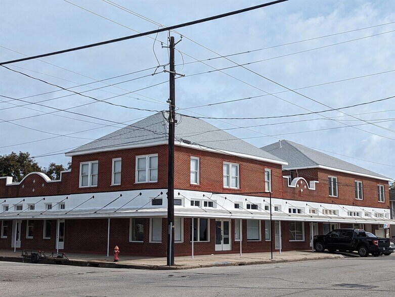 1502 39th St, Galveston, TX à vendre - Photo du bâtiment - Image 2 de 42