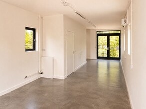 Hawkhurst Rd, Flimwell for lease Interior Photo- Image 1 of 3
