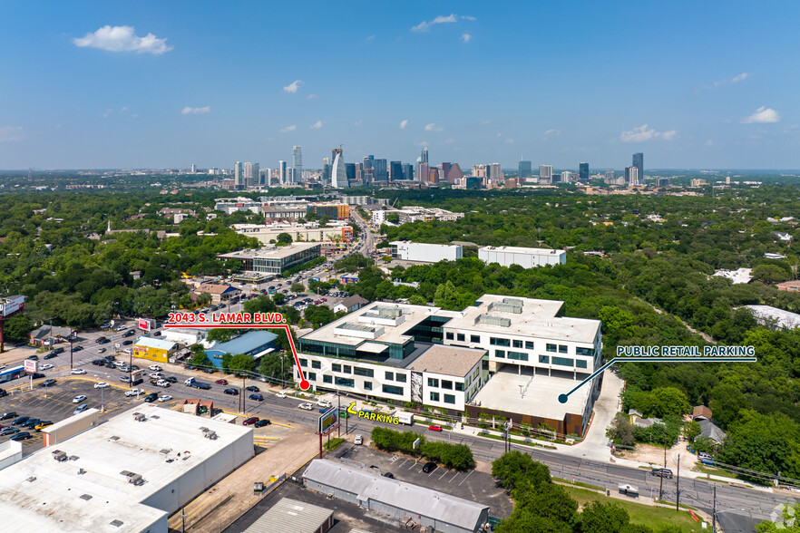 2043 S Lamar Blvd, Austin, TX à louer - Photo du b timent - Image 2 de 14