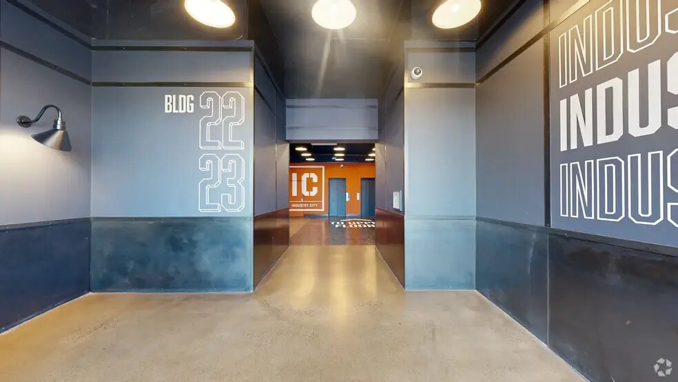 4000-4014 1st Ave, Brooklyn, NY à louer - Numérisation 3D de Matterport - Image 3 de 9