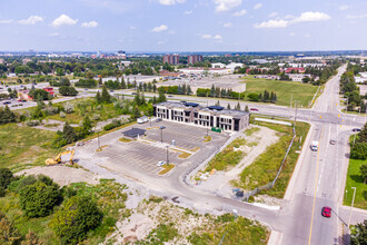 2500 St. Laurent Blvd, Ottawa, ON - Aérien  Vue de la carte