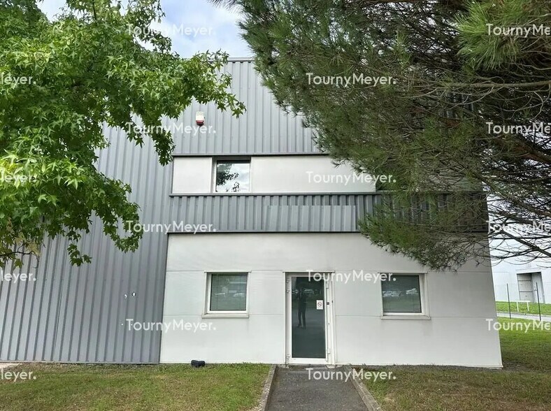 Flex dans Saint-Herblain à louer - Photo du bâtiment - Image 2 de 7