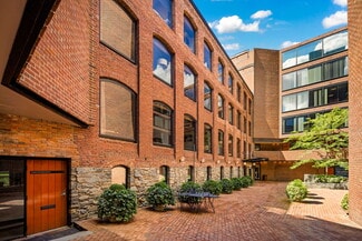 Plus de détails pour 1054-1066 31st St NW, Washington, DC - Bureau, Bureau/Commerce de détail à louer