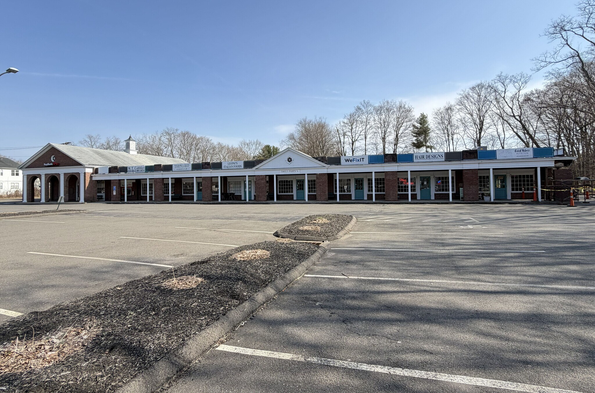 1715 Foxon Rd, North Branford, CT for lease Primary Photo- Image 1 of 14