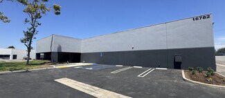Plus de détails pour 16752-16782 Burke Ln, Huntington Beach, CA - Local d'activités à louer