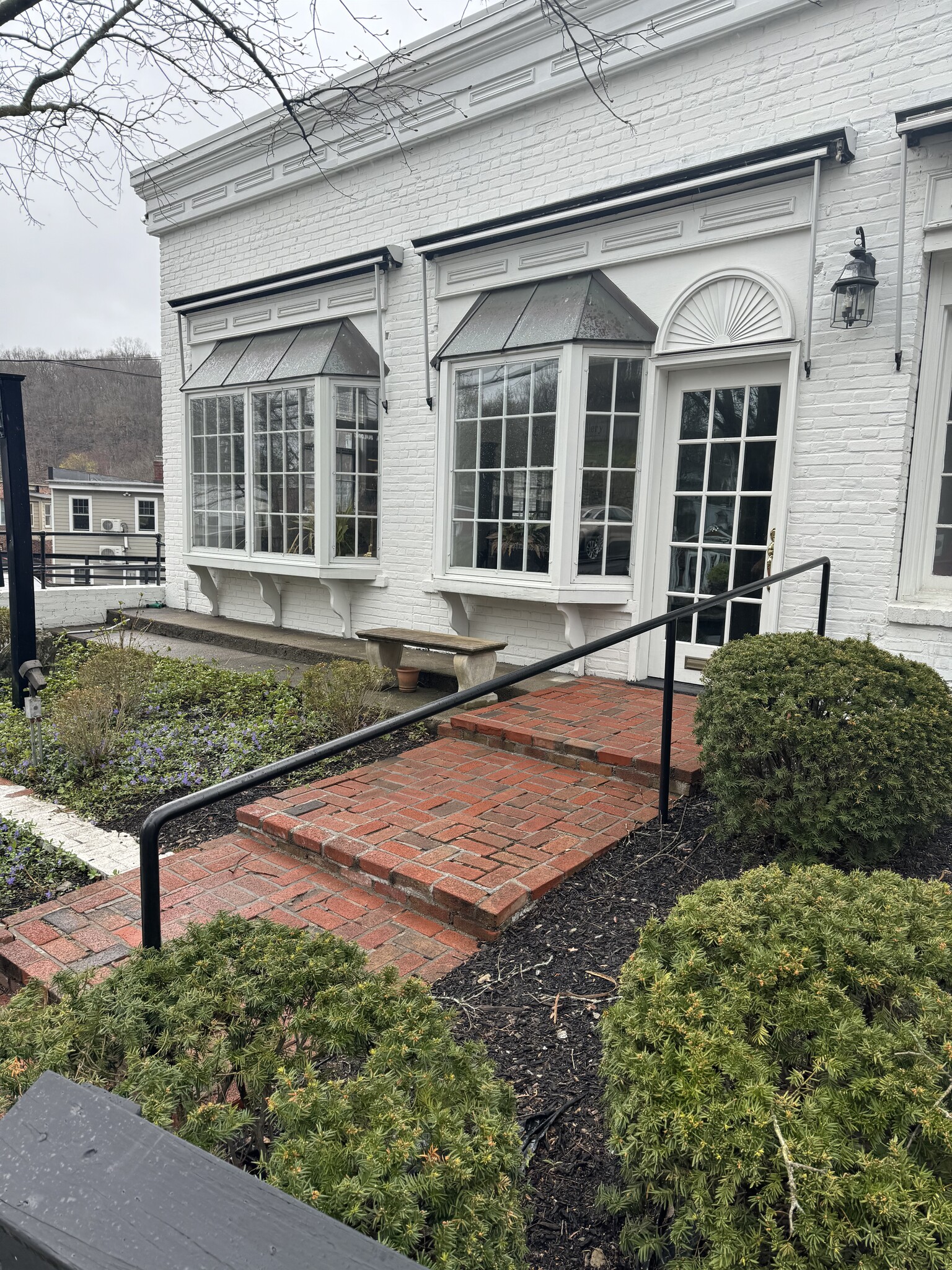 52 Babbitt Rd, Bedford Hills, NY for lease Primary Photo- Image 1 of 21