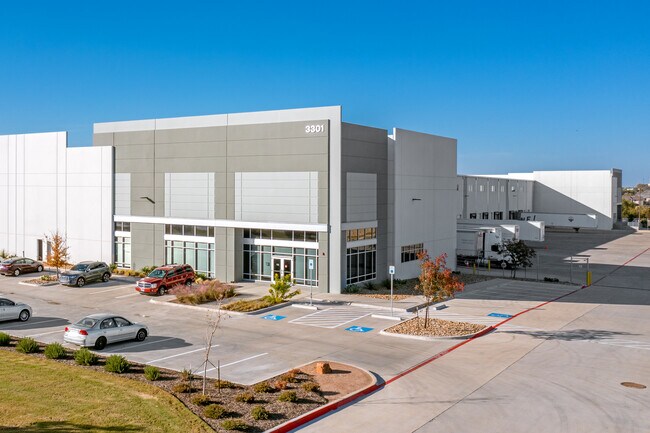 More details for 3301 E Park Row Dr, Arlington, TX - Industrial for Lease