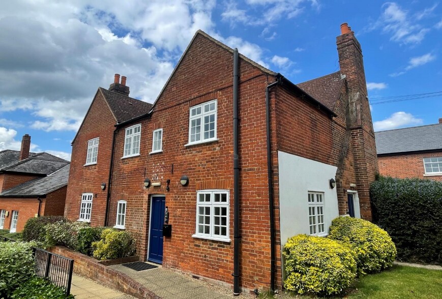 55 High St, Reading à louer - Photo du bâtiment - Image 1 de 2