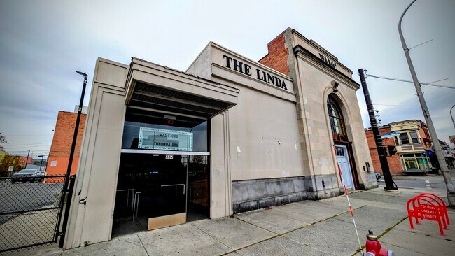 More details for 339 Central Ave, Albany, NY - Sports & Entertainment for Sale