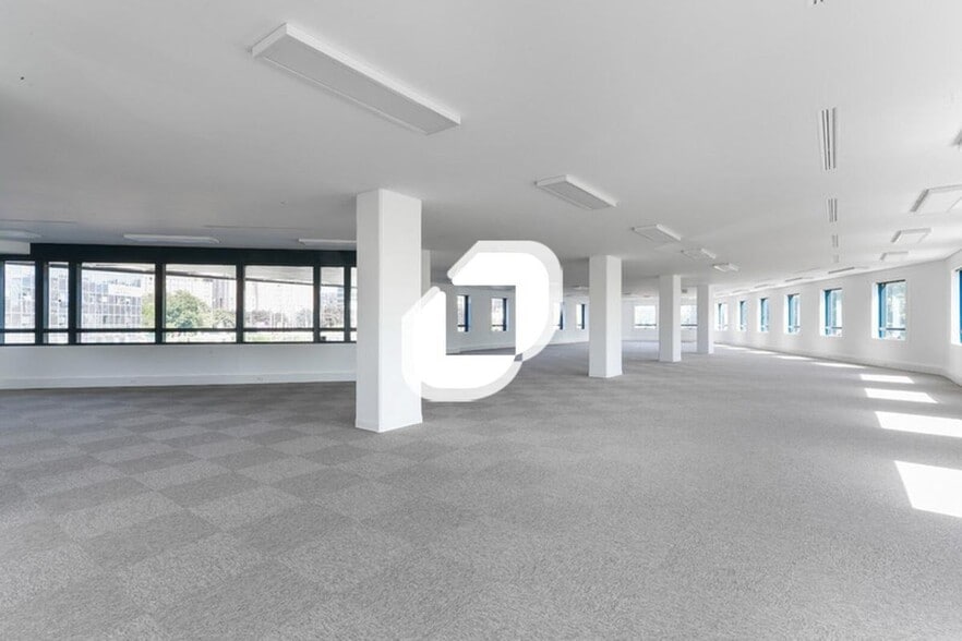 Allée Bienvenue, Noisy-le-Grand for lease - Interior Photo - Image 3 of 13