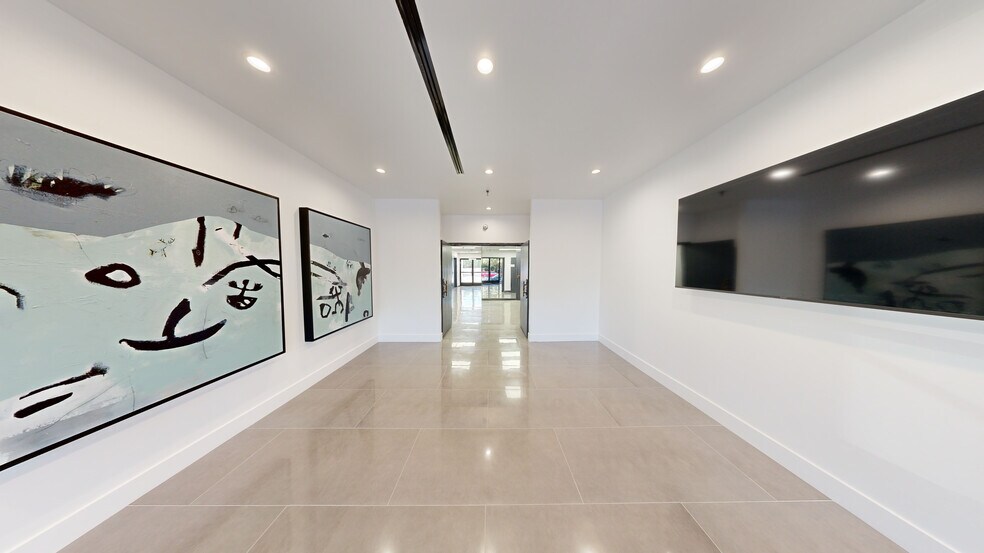 600 W Broadway, Glendale, CA à louer - Numérisation 3D de Matterport - Image 2 de 20