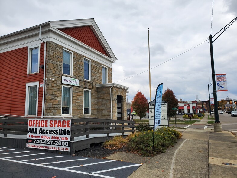 401 W High St, Mount Vernon, OH for lease - Building Photo - Image 2 of 16