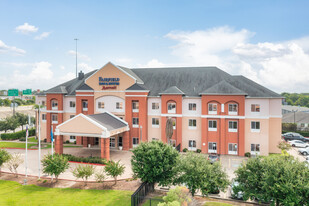 Fairfield Inn & Suites Houston Channelview - Motel