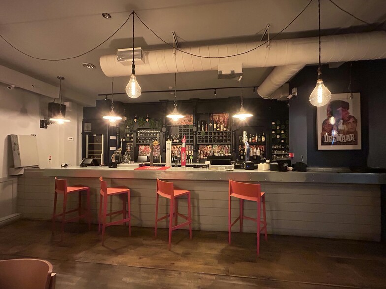 53 Westgate, Peterborough for lease - Interior Photo - Image 3 of 15