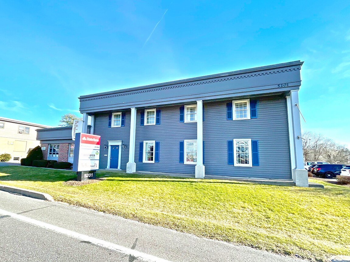 5201 Jonestown Rd, Harrisburg, PA for lease Building Photo- Image 1 of 4