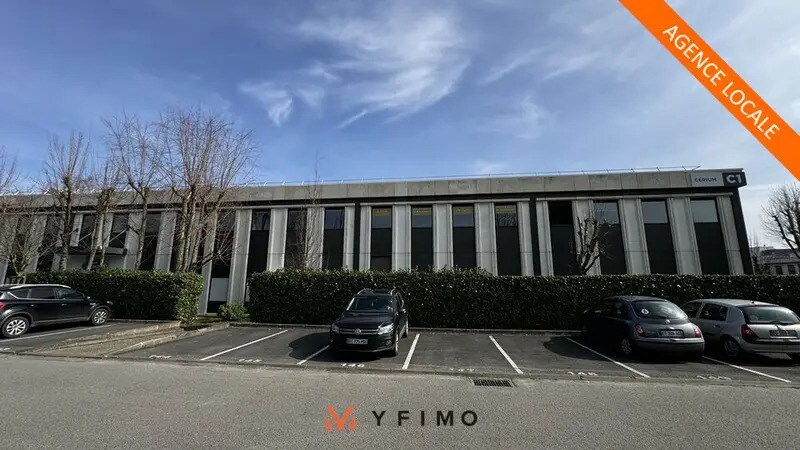 Bureau dans Cergy à louer - Photo du bâtiment - Image 1 de 15