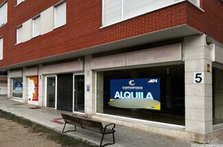 Plus de détails pour Calle Agustín Rodríguez Sahagún, 5, Ávila - Commerce de détail à louer