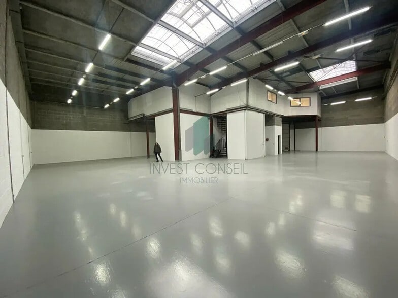 Flex dans Le Thillay à louer - Photo intérieure - Image 2 de 6