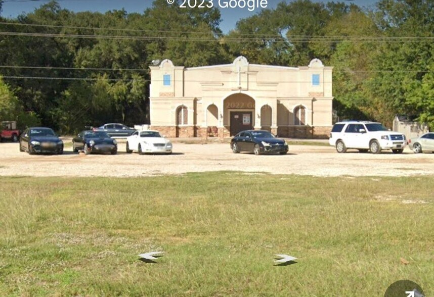 1746 N Sam Houston Pky W, Houston, TX à louer - Photo du bâtiment - Image 2 de 10