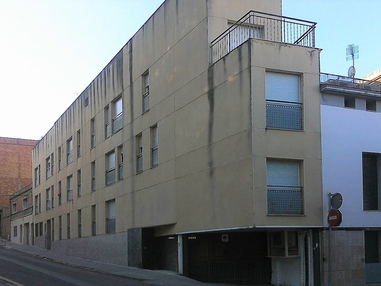 Multifamily in Sant Boi de Llobregat, Barcelona for sale Primary Photo- Image 1 of 2