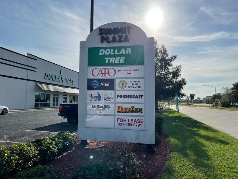 2829 Derek Dr, Lake Charles, LA à louer - Photo principale - Image 1 de 3