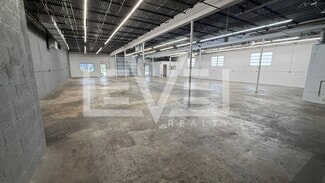 Plus de détails pour 3948 NE 5th Ave, Oakland Park, FL - Industriel/Logistique à louer