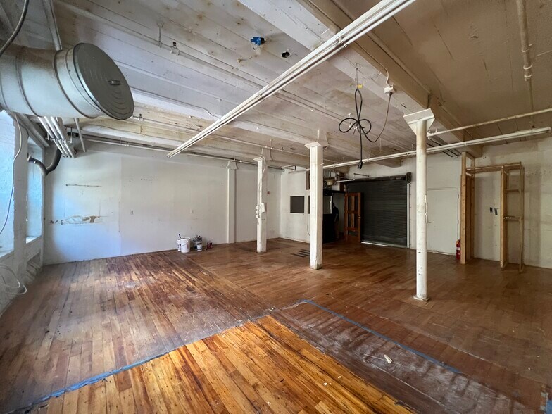 2 Main St, Biddeford, ME à louer - Photo du bâtiment - Image 3 de 51