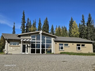 Plus de détails pour 1736 Farmers Rd loop, Fairbanks, AK - Soins de santé à vendre