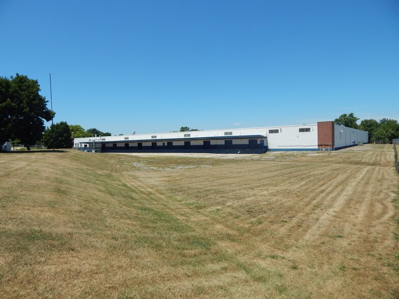 301-333 Gaddis Blvd, Dayton, OH à vendre - Photo principale - Image 3 de 7