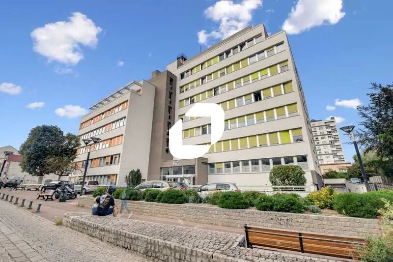 157 Rue Des Blains, Bagneux à louer Photo du bâtiment- Image 1 de 31