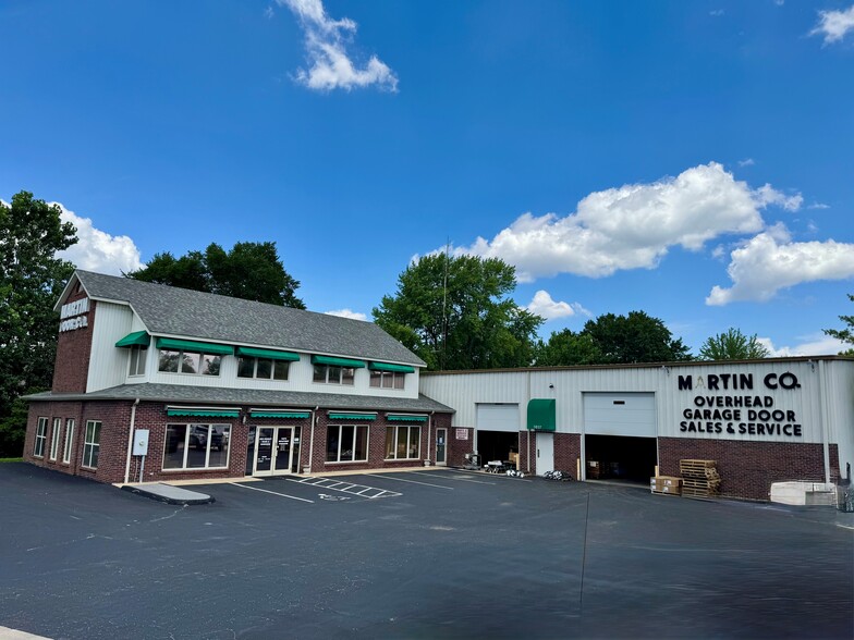 3025 N Saint Peters Pky, Saint Peters, MO à vendre - Photo du bâtiment - Image 2 de 69