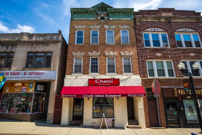 More details for 381 Bloomfield Ave, Montclair, NJ - Retail for Sale