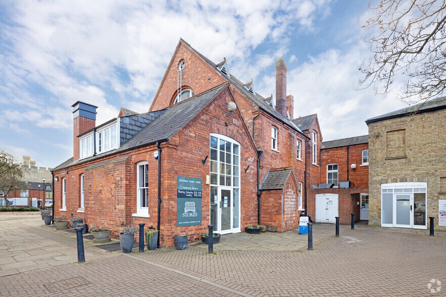 Union Rd, Lincoln for lease - Building Photo - Image 1 of 4