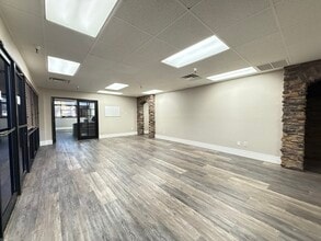 3250 N Colorado St, Chandler, AZ for lease Interior Photo- Image 2 of 21