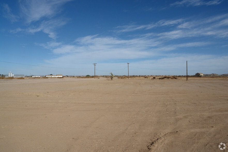 18715 N John Wayne Pky, Maricopa, AZ for sale - Primary Photo - Image 1 of 1