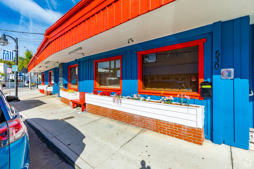 530 Athens St, Tarpon Springs, FL for lease - Primary Photo - Image 1 of 31