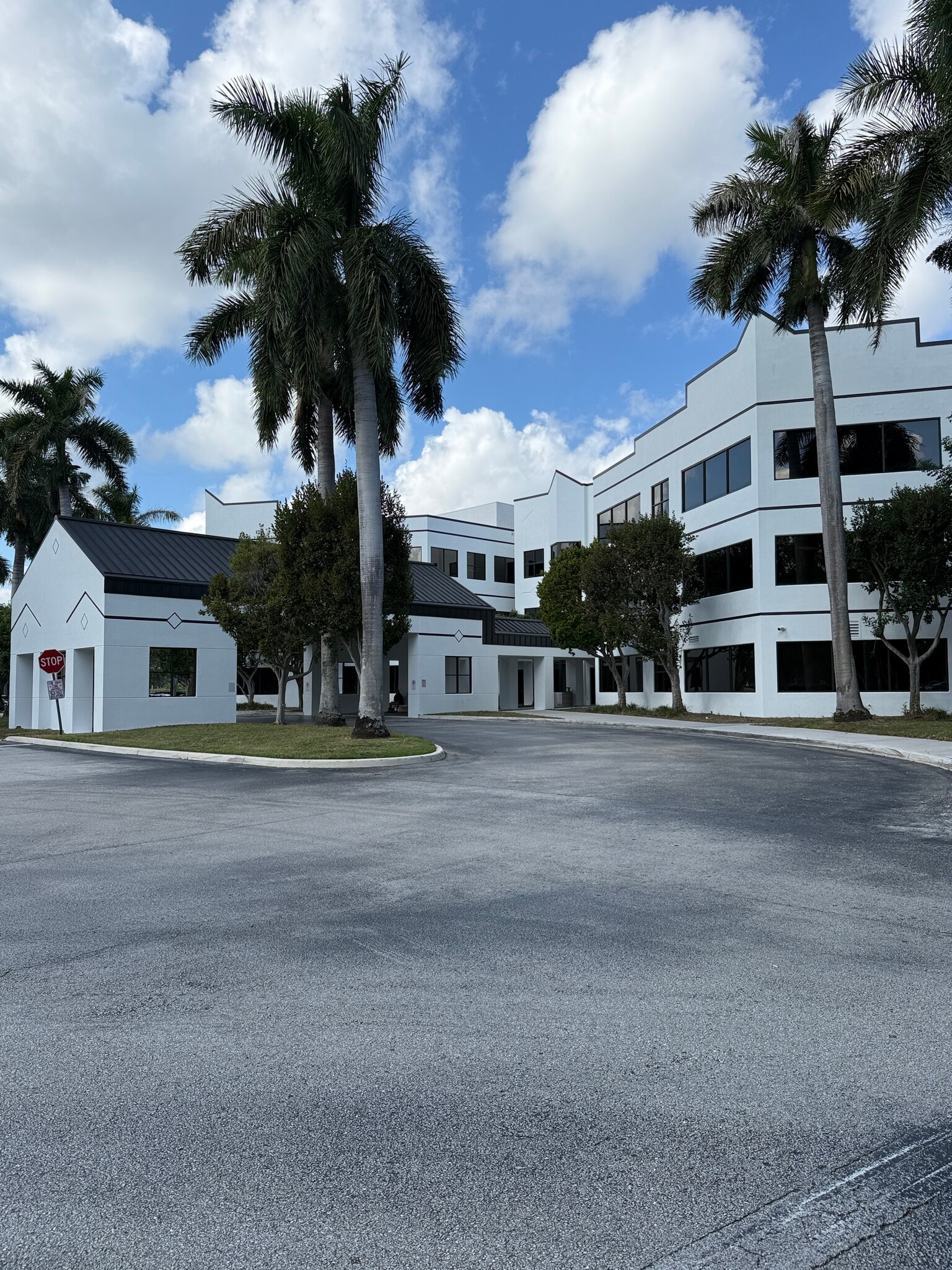 1905 Clint Moore Rd, Boca Raton, FL for lease Primary Photo- Image 1 of 5