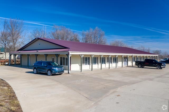 14381 S 71 Hwy, Savannah, MO for sale - Primary Photo - Image 1 of 1