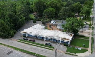 1695-1717 Bender Rd, Memphis, TN à louer Photo du bâtiment- Image 1 de 4