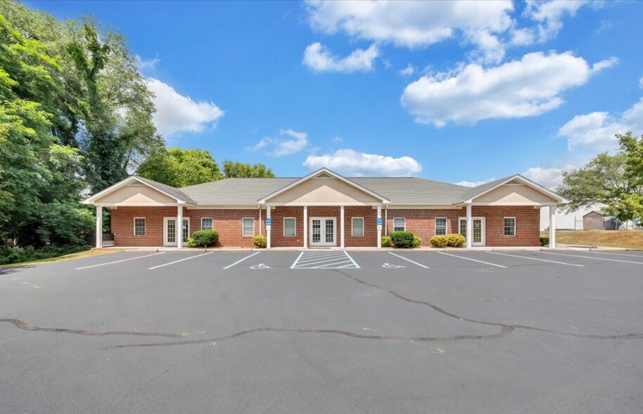 1101-1109 Electric Rd, Salem, VA à louer - Photo du bâtiment - Image 3 de 22
