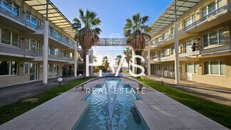 Plus de détails pour 7 Avenue Andre Roussin, Marseille - Bureau à louer