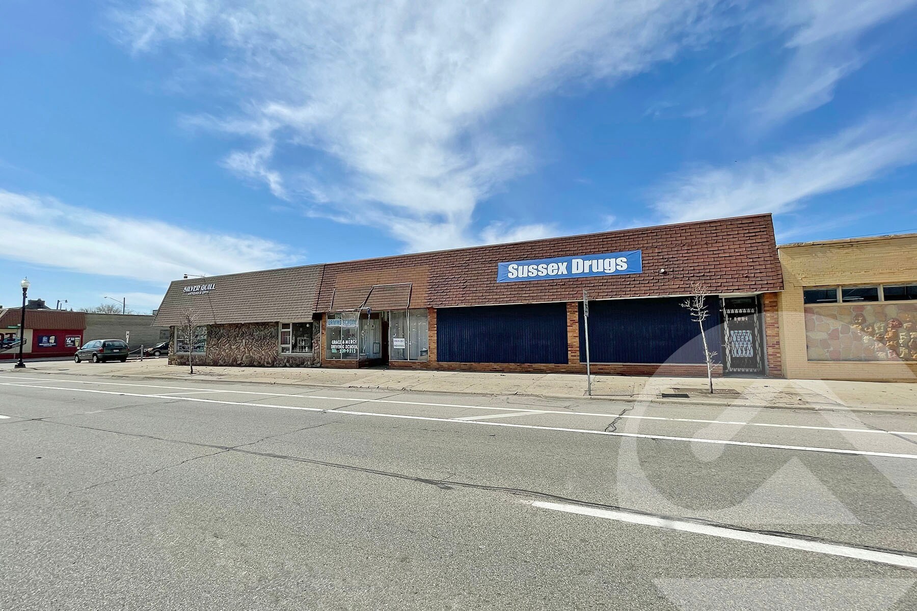 22825-22835 Van Dyke Ave, Warren, MI à louer Photo principale- Image 1 de 2