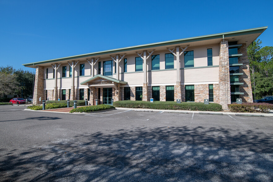 100 East Town Pl, Saint Augustine, FL for lease - Primary Photo - Image 1 of 37