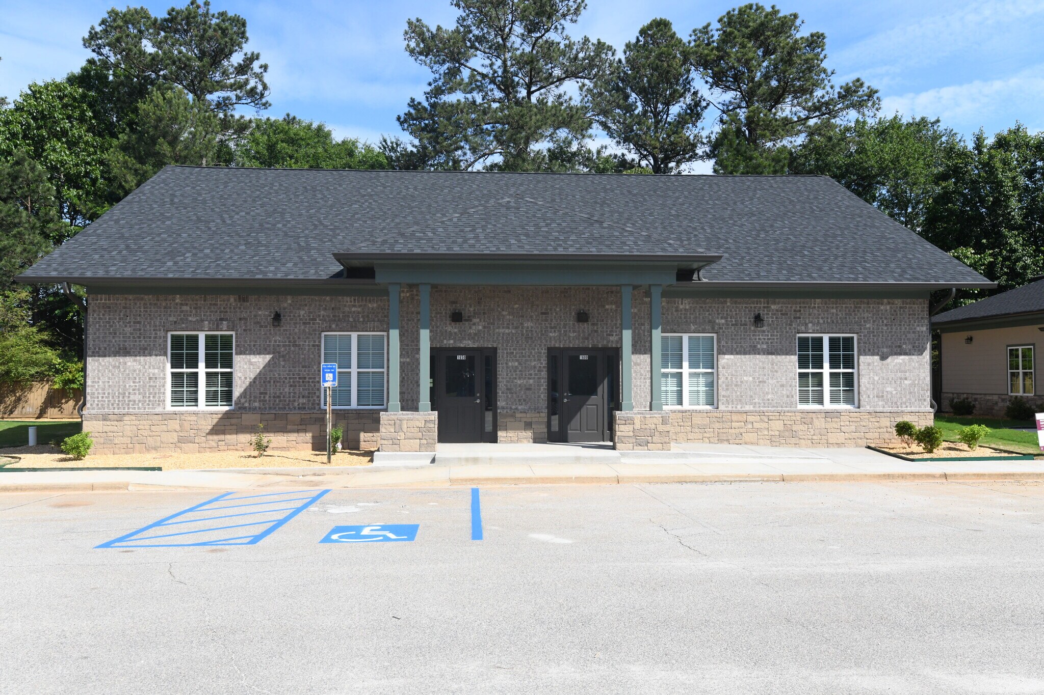 367 Athens Hwy, Loganville, GA for lease Primary Photo- Image 1 of 9