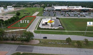 Plus de détails pour 13825-13837 W 135th St, Olathe, KS - Terrain à louer