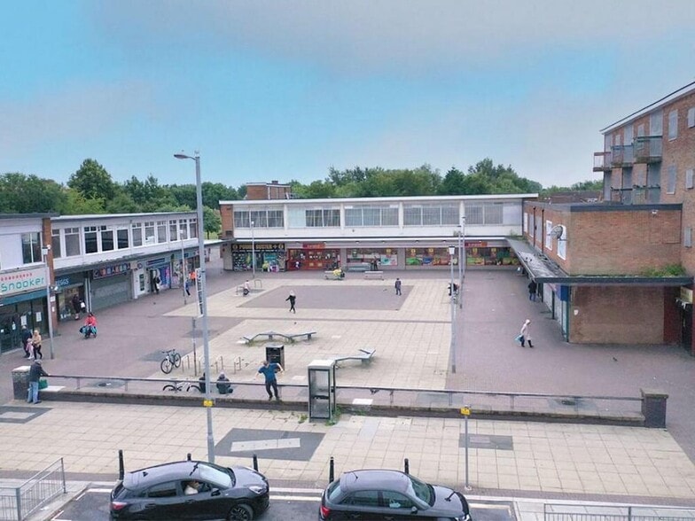 16-18 Marian Sq, Bootle for lease - Building Photo - Image 2 of 2