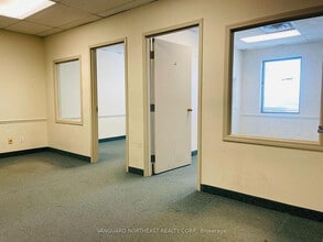 9040 Leslie St, Richmond Hill, ON for lease Interior Photo- Image 2 of 2
