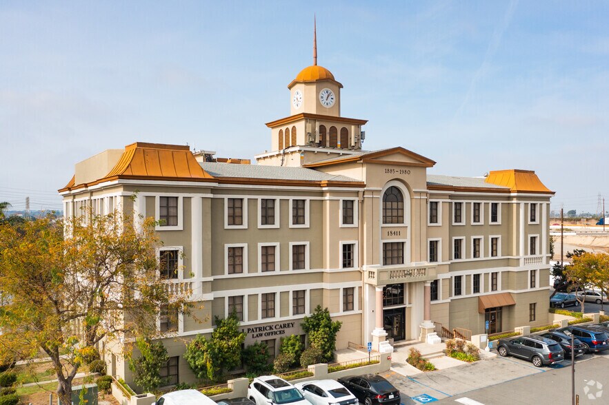 18411 Crenshaw Blvd, Torrance, CA à louer - Photo du bâtiment - Image 3 de 14